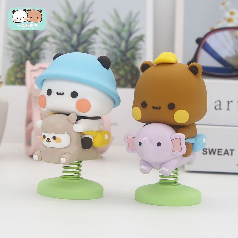 Car Accessories For Decoration - Yier Bubu スプリングスイングフィギュア かわいい漫画の揺れる馬のオーナメント 車内装飾 デスクトップデコレーション