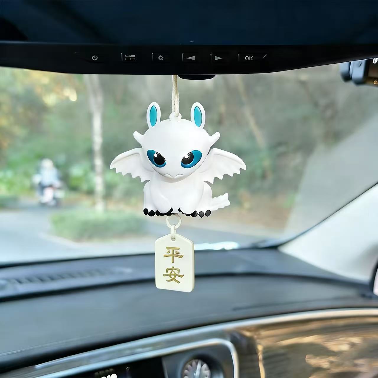 歯のない車用吊り下げ人形、かわいい漫画のぬいぐるみ、車の装飾 - Car Accessories For Decoration のレビューと価格